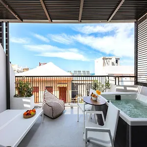 Porta Aparthotel Iraklio